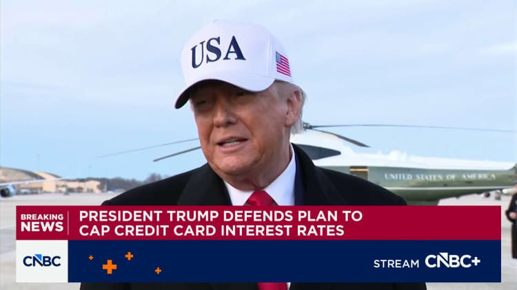 Banks wager they can fend off price controls Pres Trump says JPMorgan039s Dimon is wrong on the Fed defends credit card cap proposal