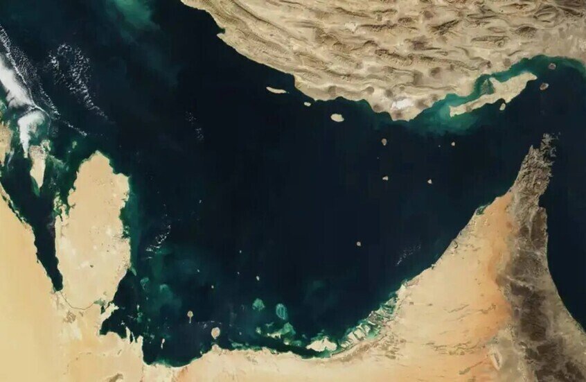ردا على أوهام ترامب بملكية مضيق هرمز.. خريطة تظهر كاليفورنيا أرضا إيرانية (صورة)